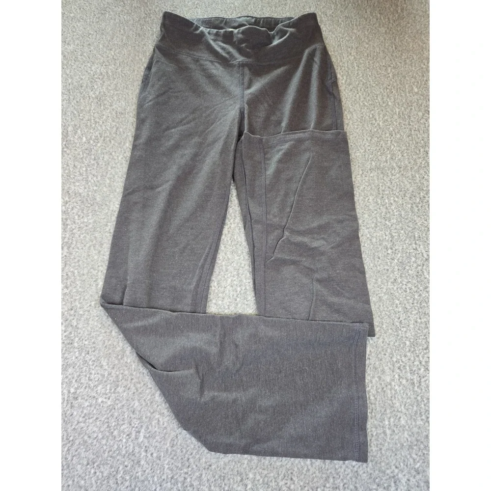 Xersion medium slim fit gray yoga/fitness pants